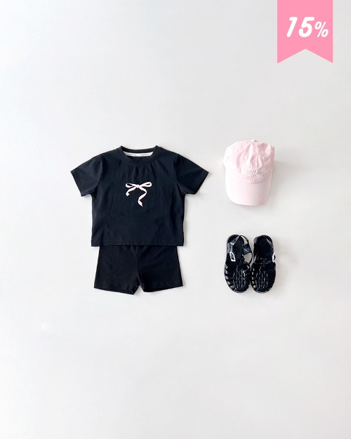 하이디 크롭 티셔츠(블랙)+미피 3부 레깅스(블랙)+그라운드 볼캡(핑크)SET